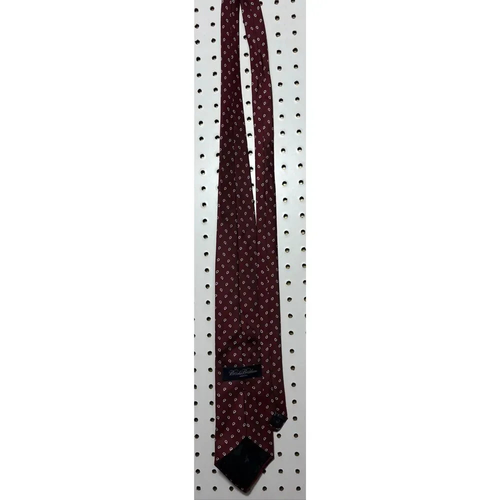 Brooks Brothers tie